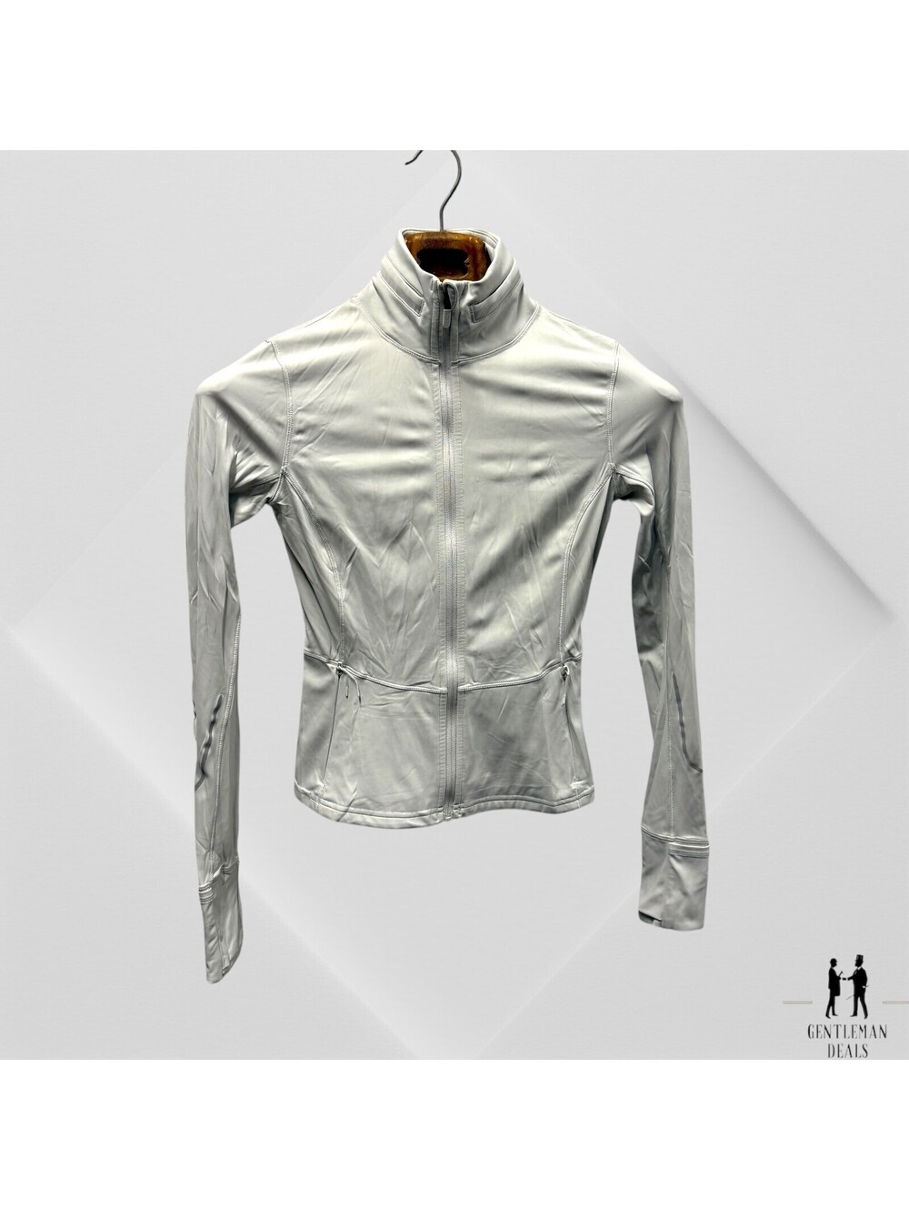 lululemon Nulux Reflective Running Jacket Vapor Size 2 Gently Used